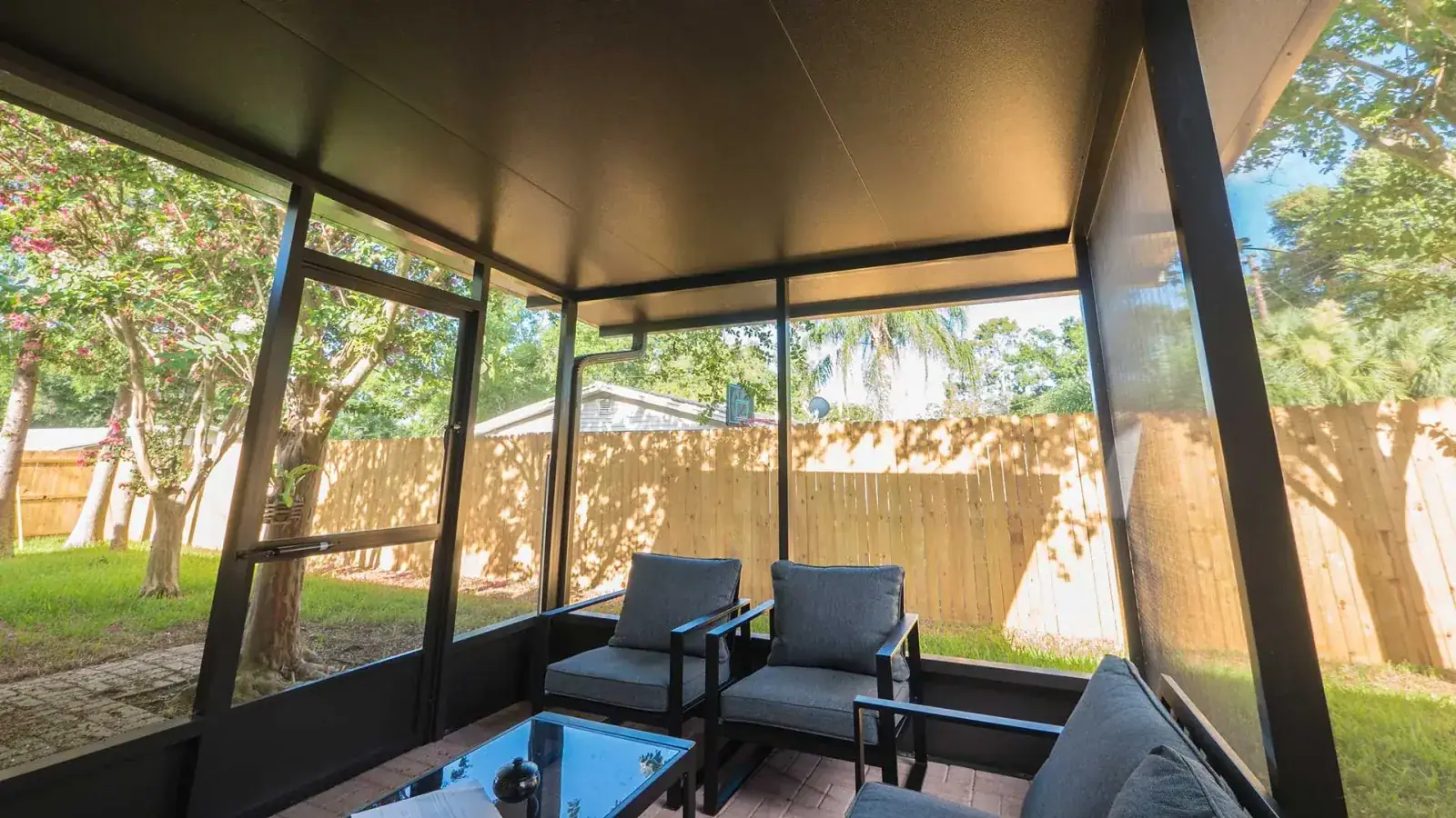 Lanai screen in Lakeland, FL after a True Aluminum install